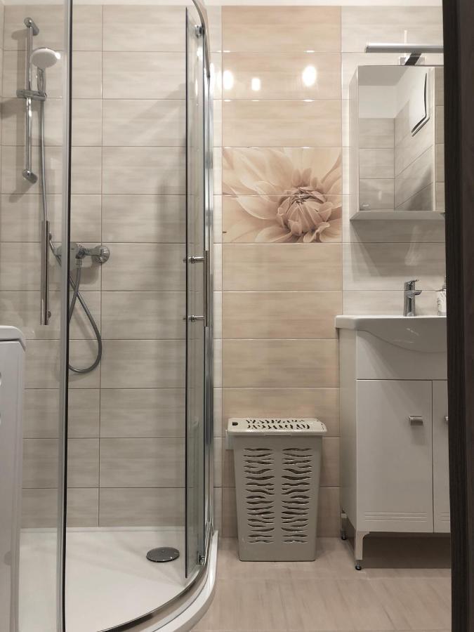 Exclusive Home - D. Apartman Печ Екстериор снимка